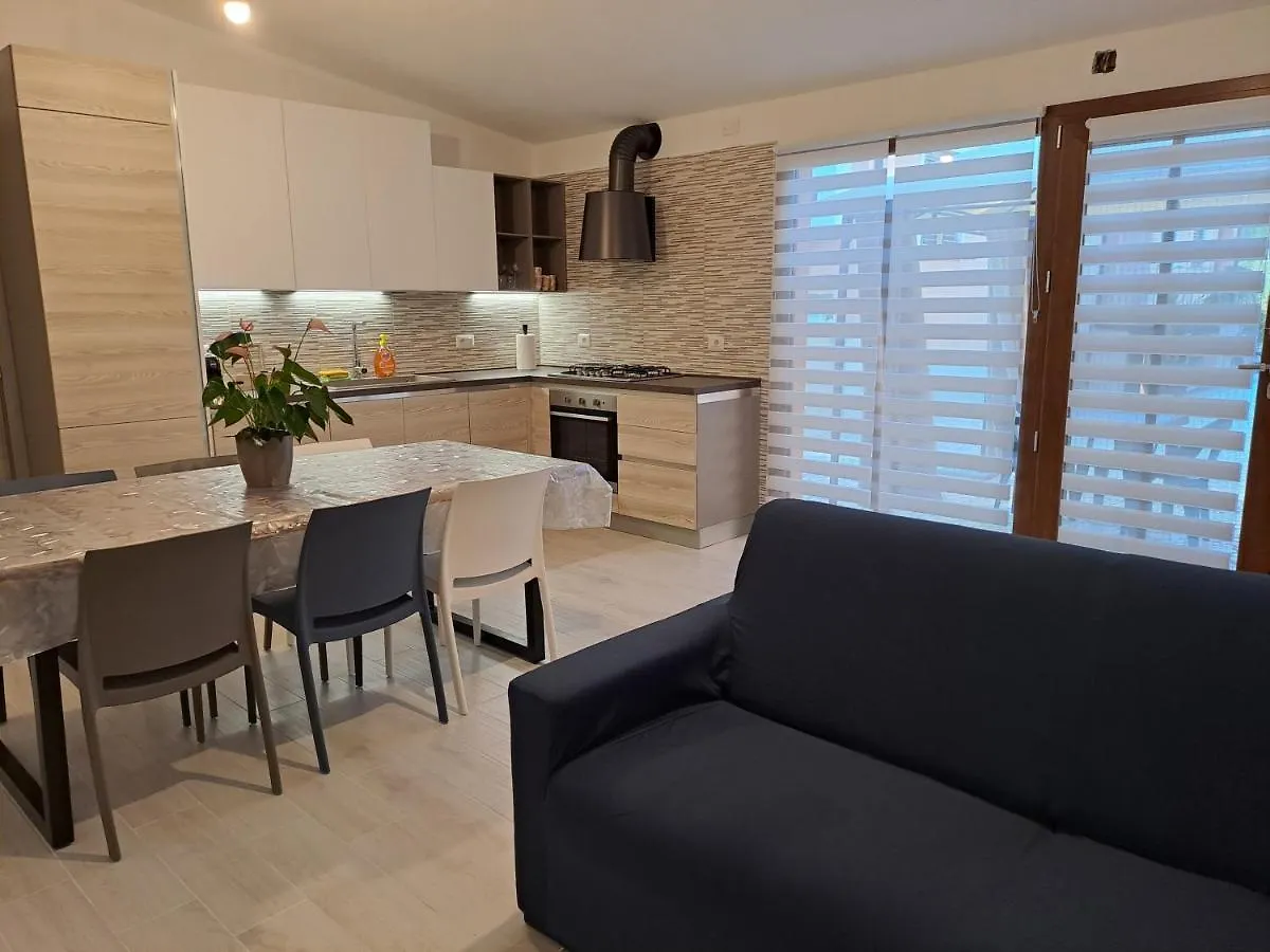 Appartamento Frailis Арбатакс